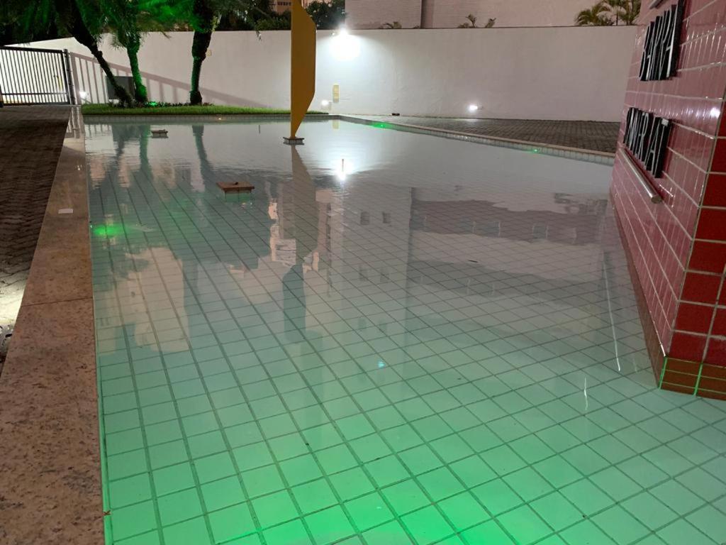 Maravilhoso Apartamento 2 Quartos Com Ofuro Porto Da Barra Salvador Summer Barra Flat Exteriör bild